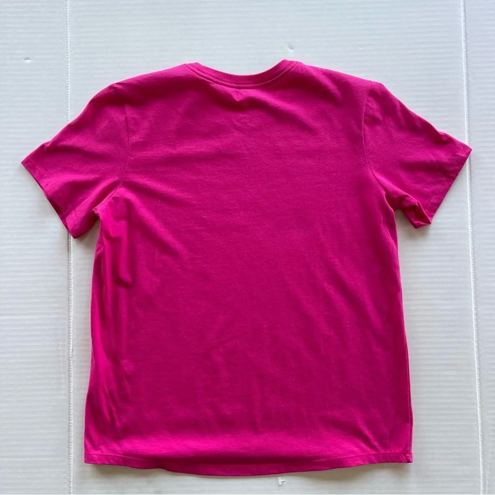 Nike Women’s  Pink T-Shirt Size Small New With Out  Tags - Picture 3 of 5